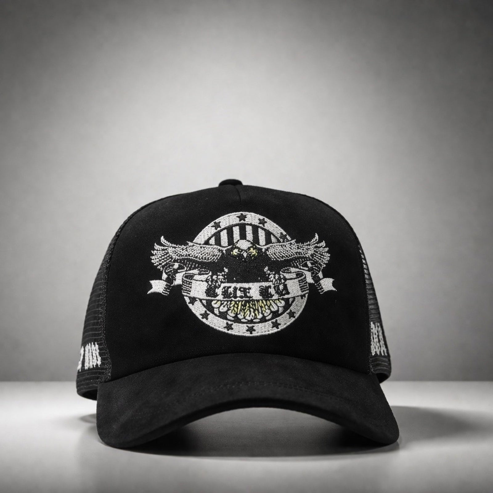 Lux Ru black snapback